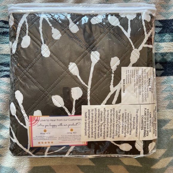 NIB NWT Reversible Homestyle Sofa Protector - Picture 2 of 4